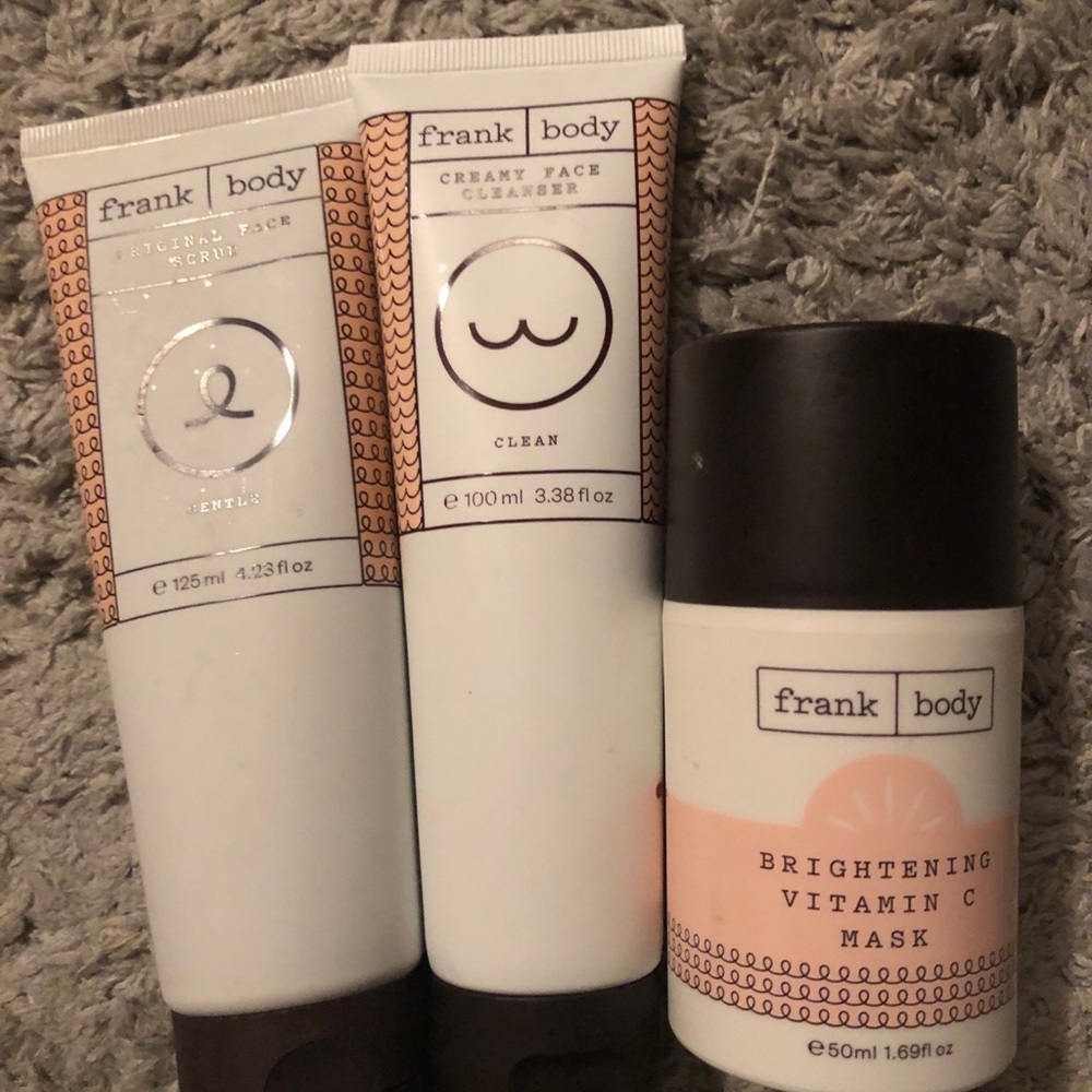 Frank Body cleanser set